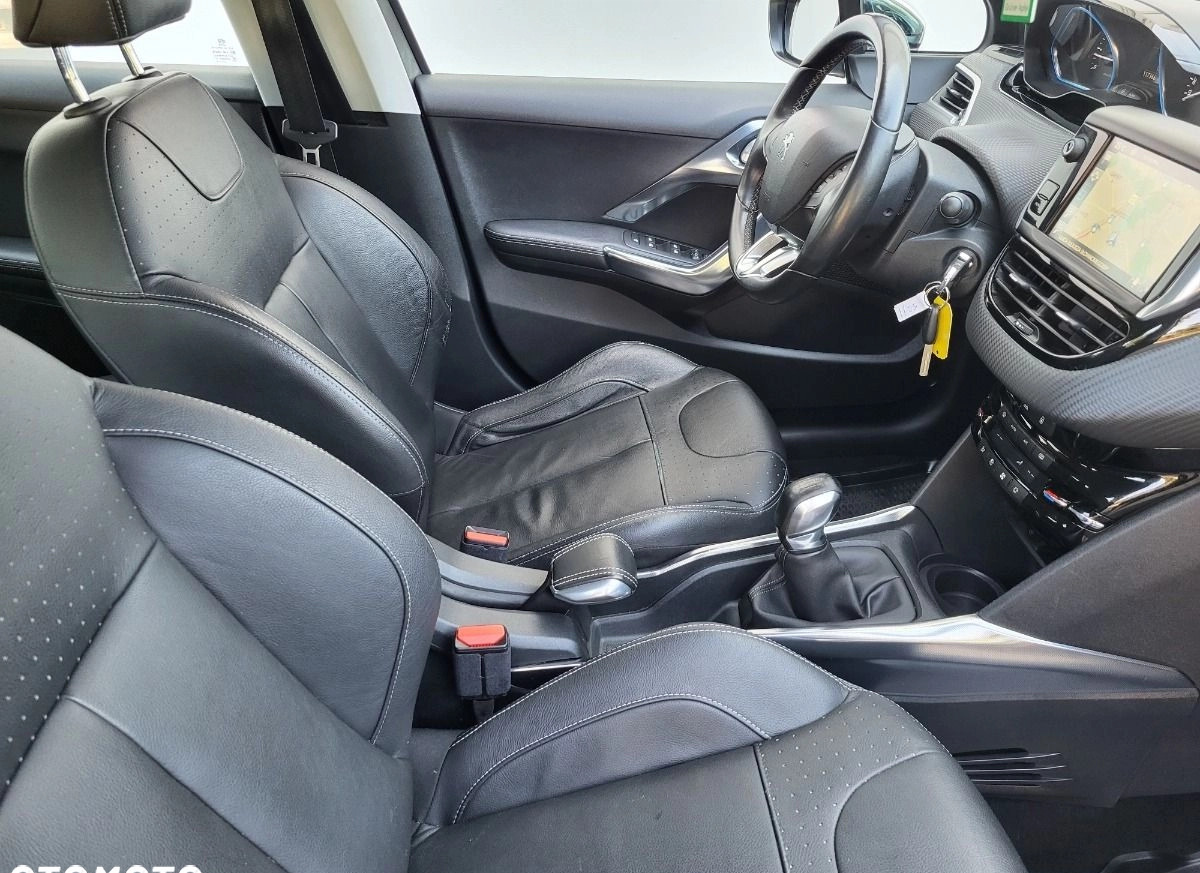 Peugeot 2008 cena 37900 przebieg: 117000, rok produkcji 2015 z Cieszyn małe 667